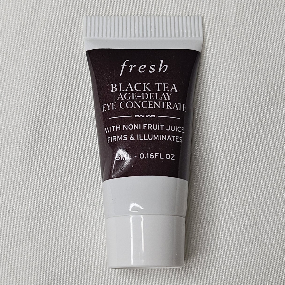 Fresh - Black Tea Age Delay Eye Concentrate
